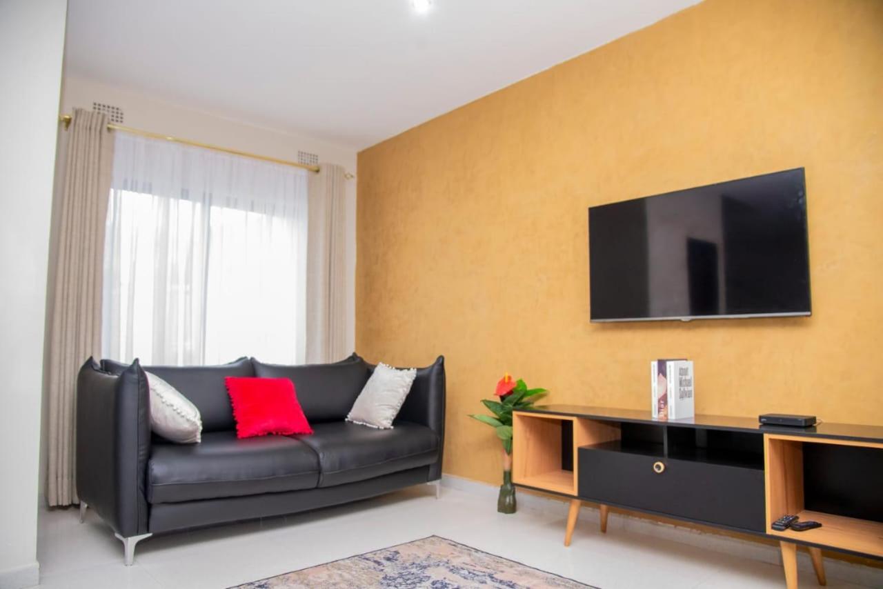 Royal Suites Apartments Лусака Экстерьер фото
