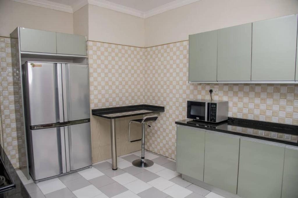 Royal Suites Apartments Лусака Экстерьер фото